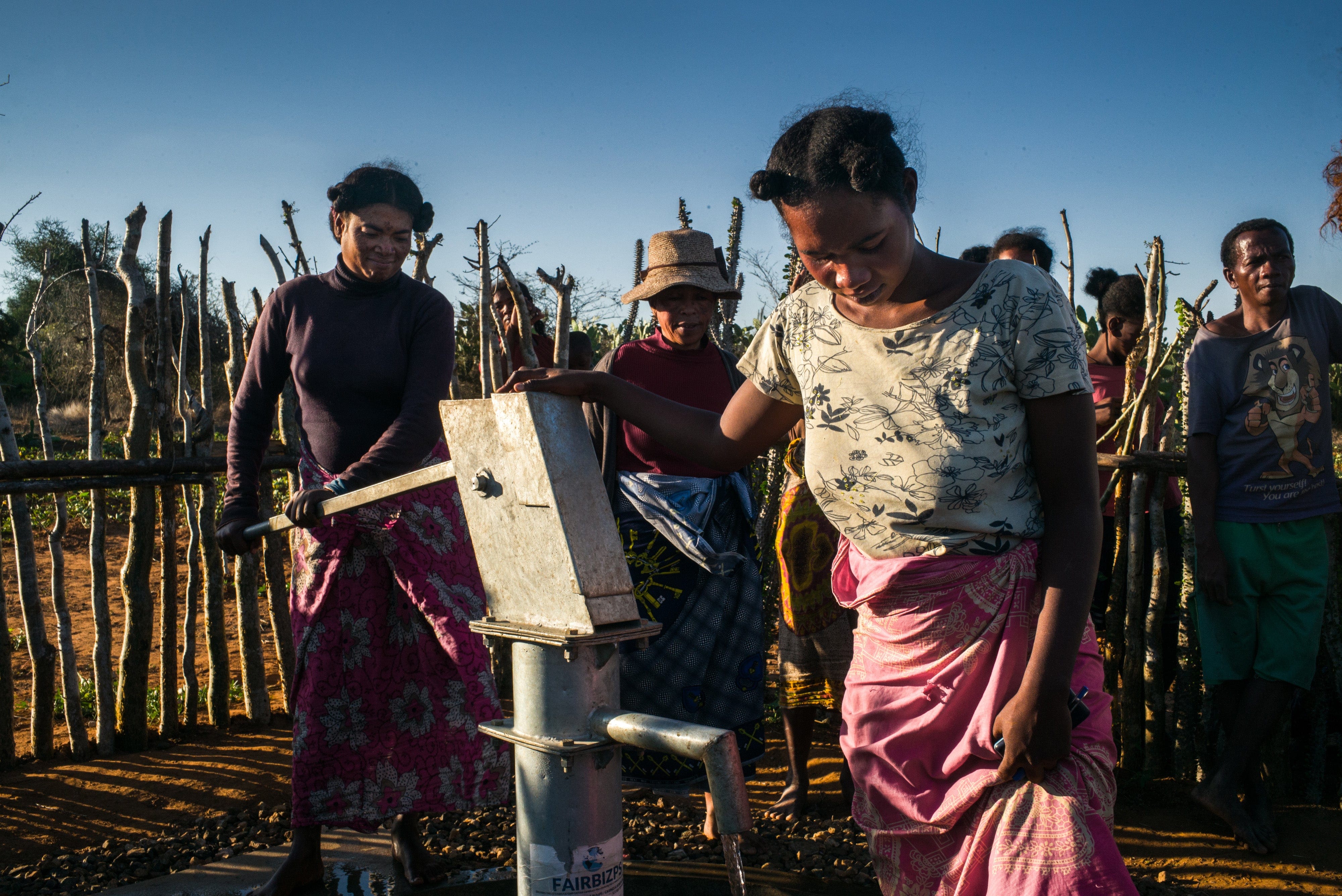 Zur Seite Trinkwasser durch Brunnenbau in Madagaskar gehen